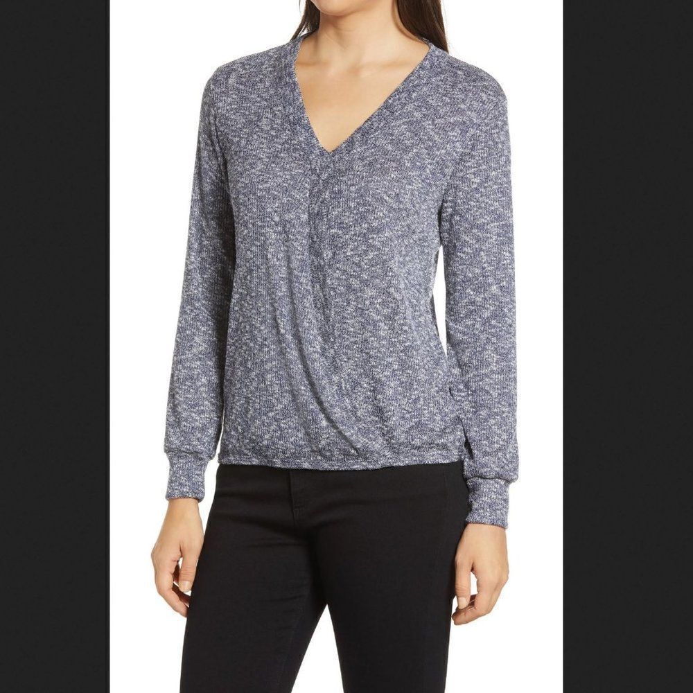 ‎Bobeau Blue Hacci Rib Top